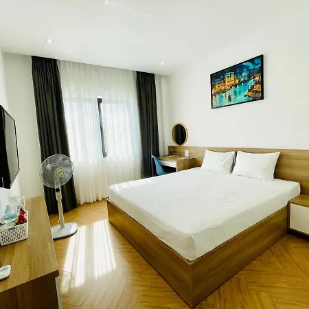 The Track Homestay - Near Bai Dai Beach Cam Lam Exterior photo