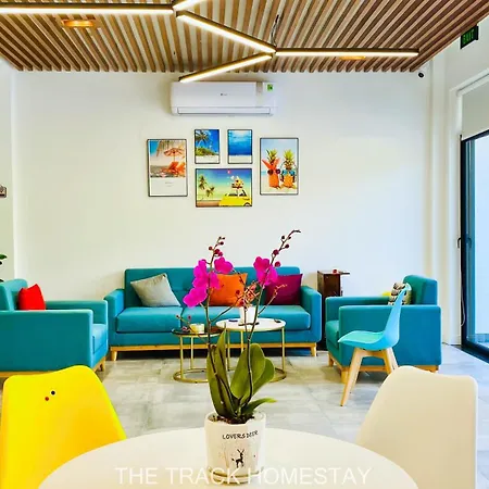 The Track Homestay - Near Bai Dai Beach Cam Lam Exterior photo