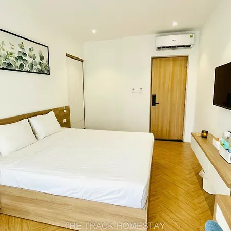 The Track Homestay - Near Bai Dai Beach Cam Lam Exterior photo