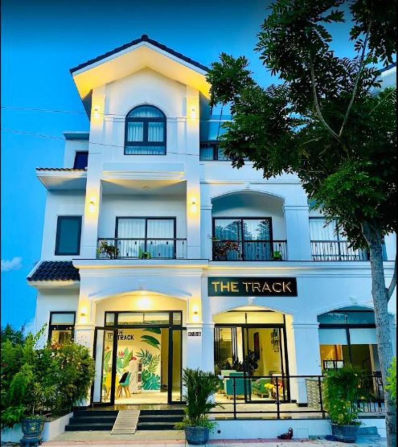 The Track - Near Bai Dai Homestay *